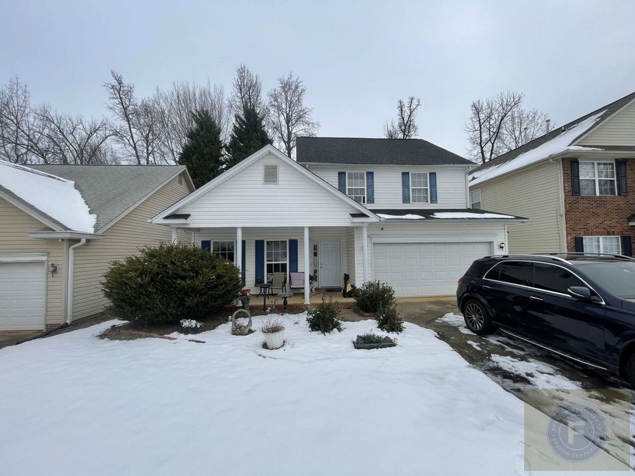 listing, photo 1