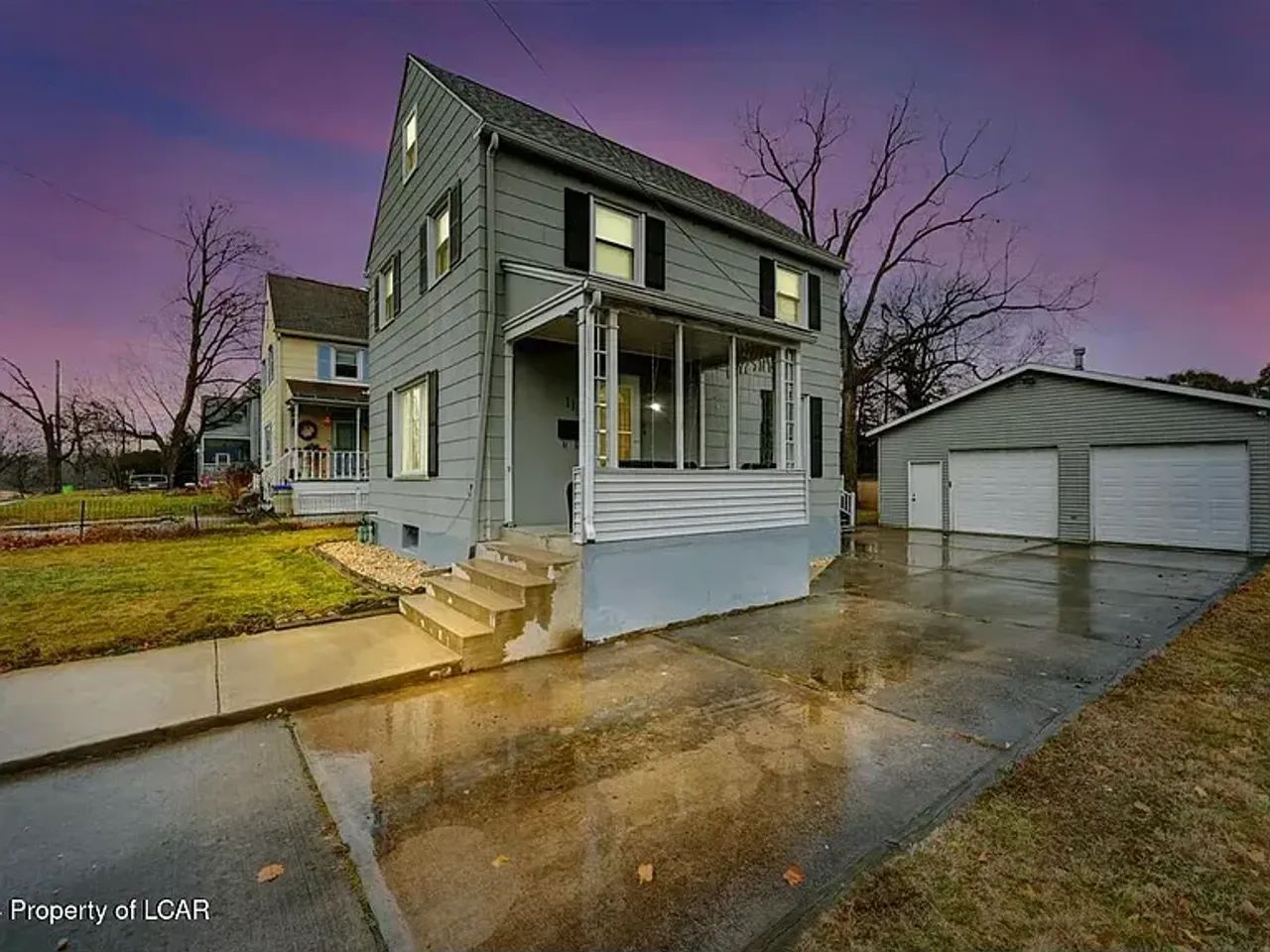 listing, photo 1