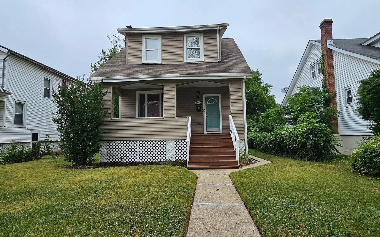 listing, photo 1