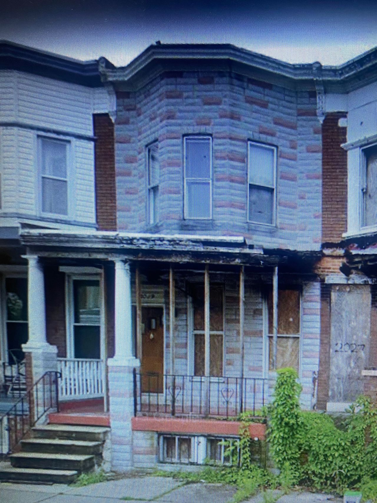 listing, photo 1