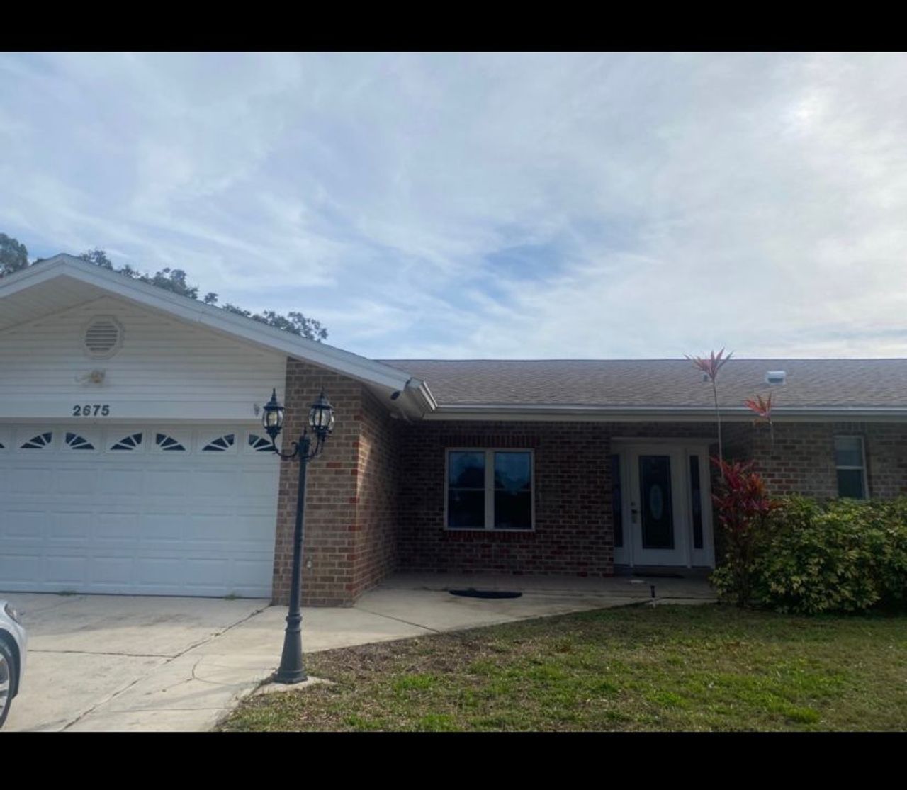 listing, photo 1