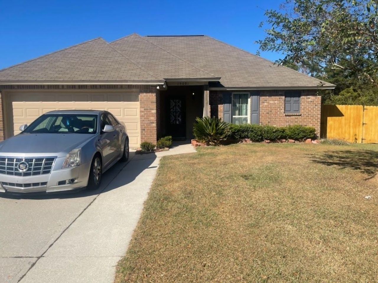 listing, photo 1