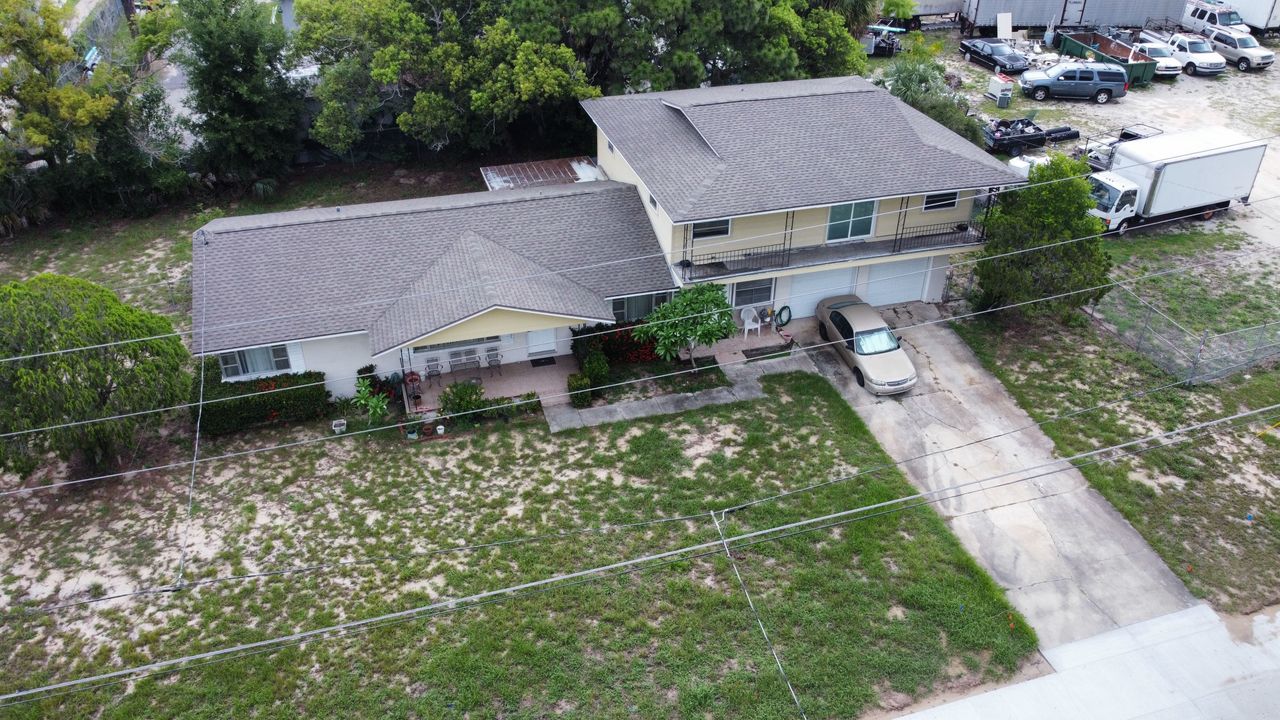 listing, photo 1