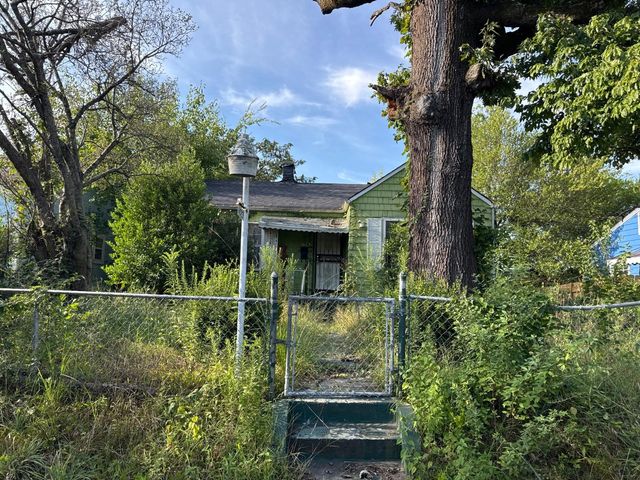 View of 1629 33rd Ave N, Birmingham, AL 35207, USA