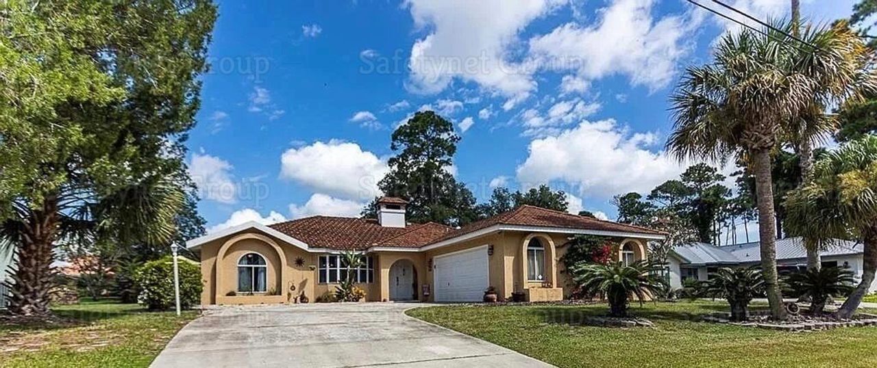 listing, photo 1