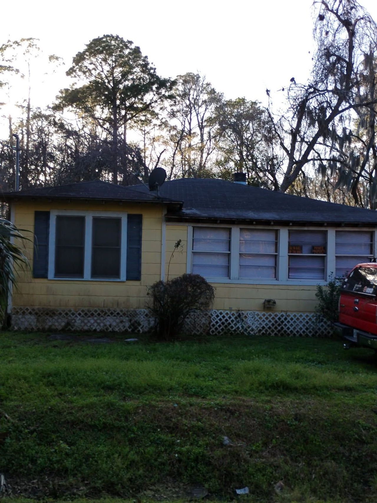 listing, photo 1