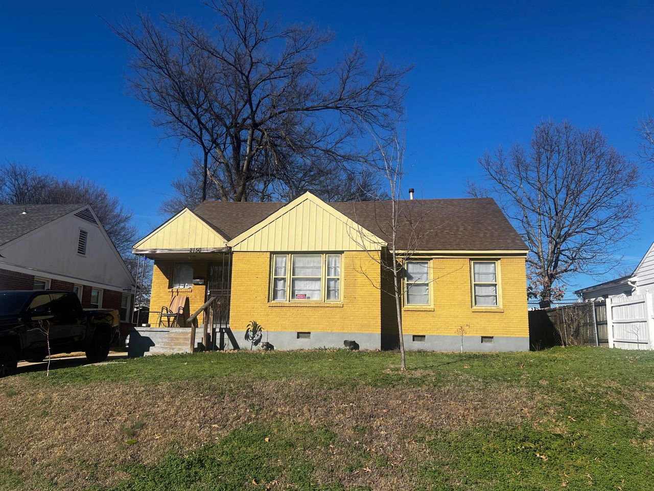 listing, photo 1