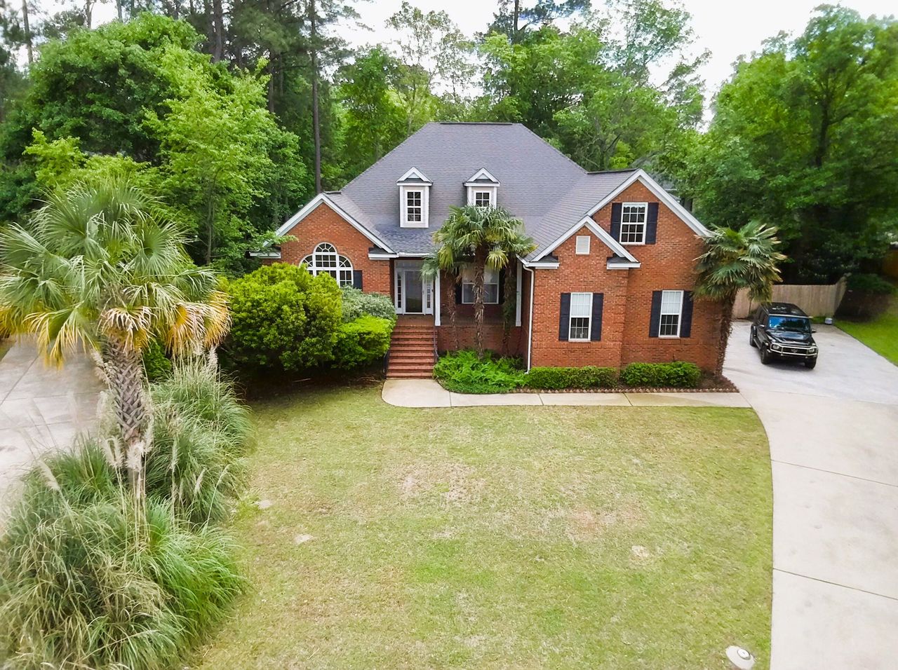 listing, photo 1