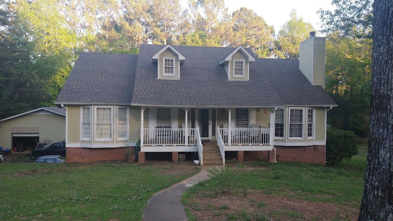 listing, photo 1
