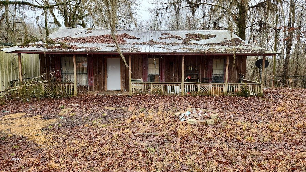 listing, photo 1