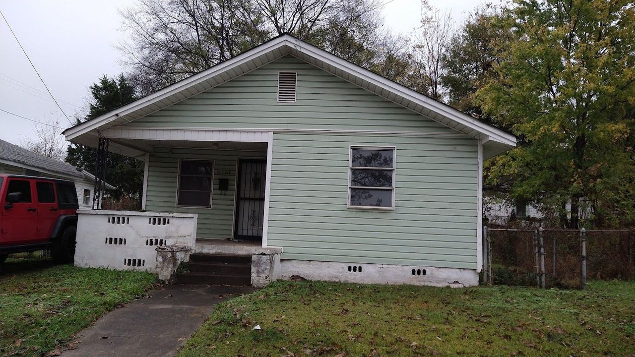 listing, photo 1