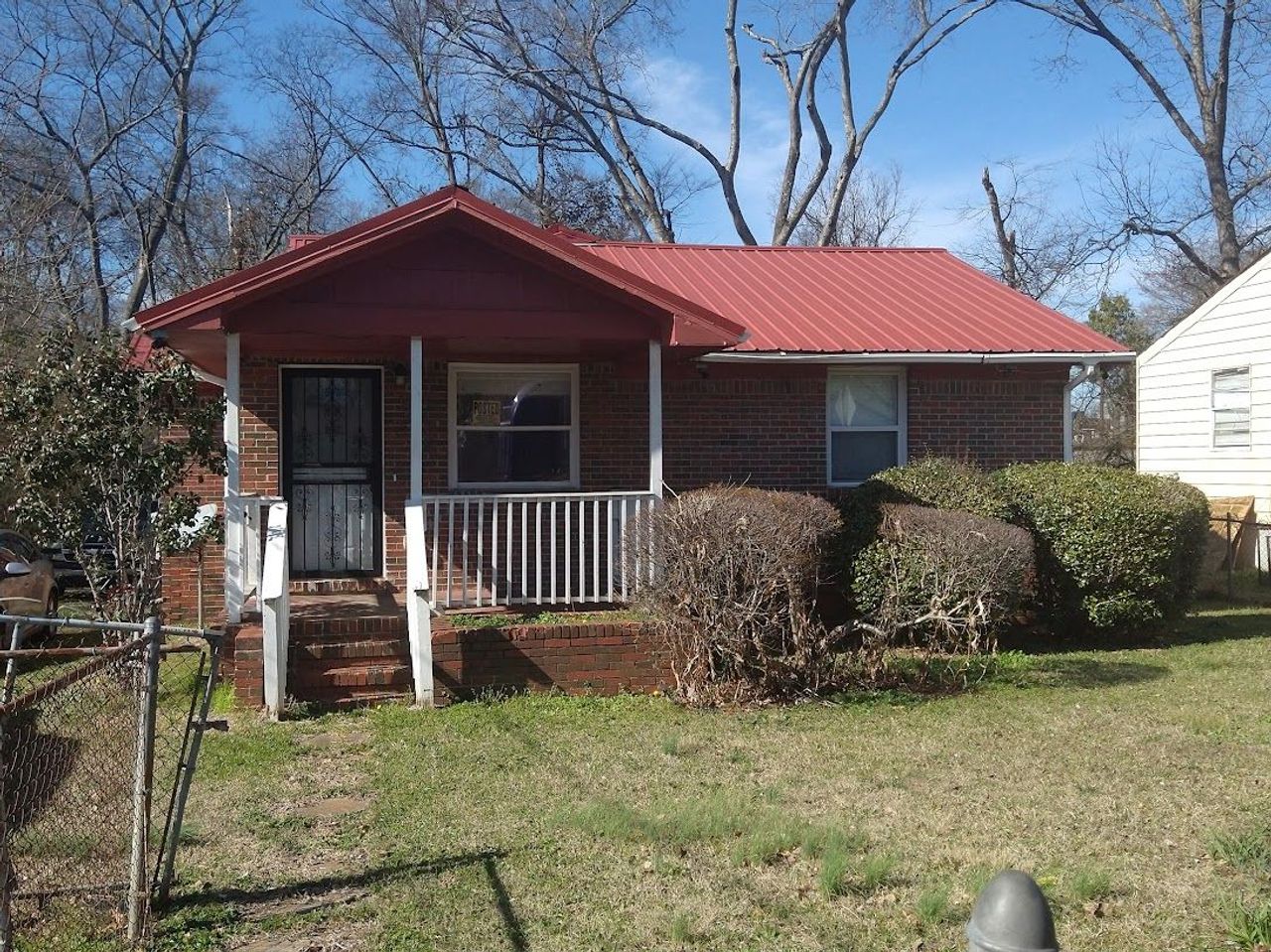 listing, photo 1