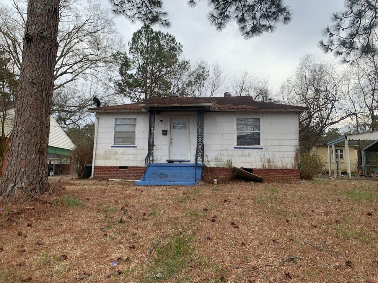 listing, photo 1
