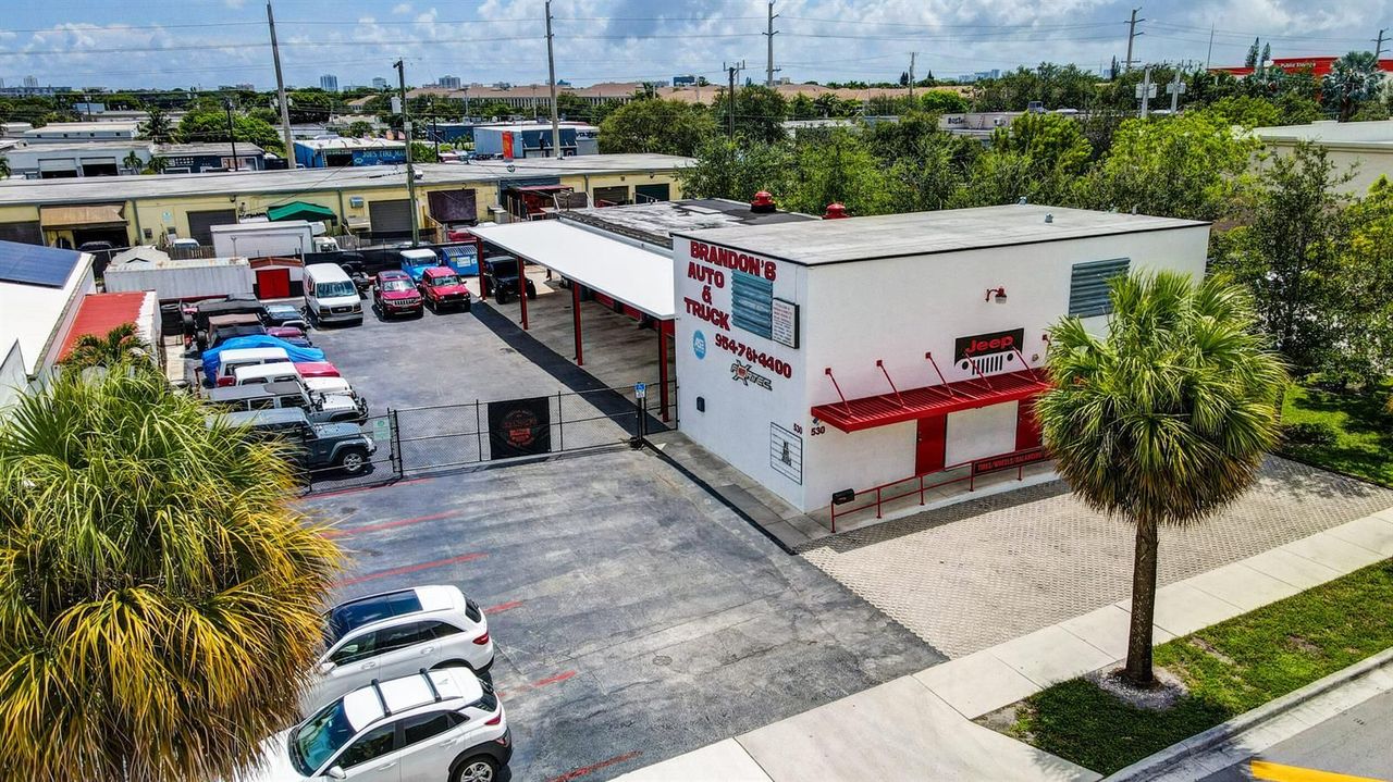 listing, photo 1