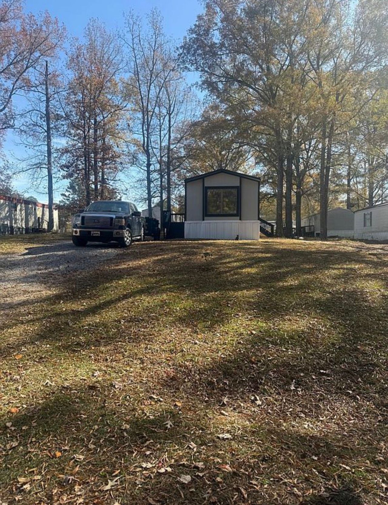 listing, photo 1