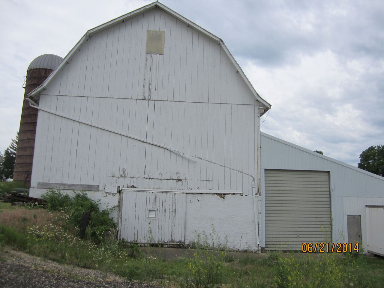 listing, photo 1