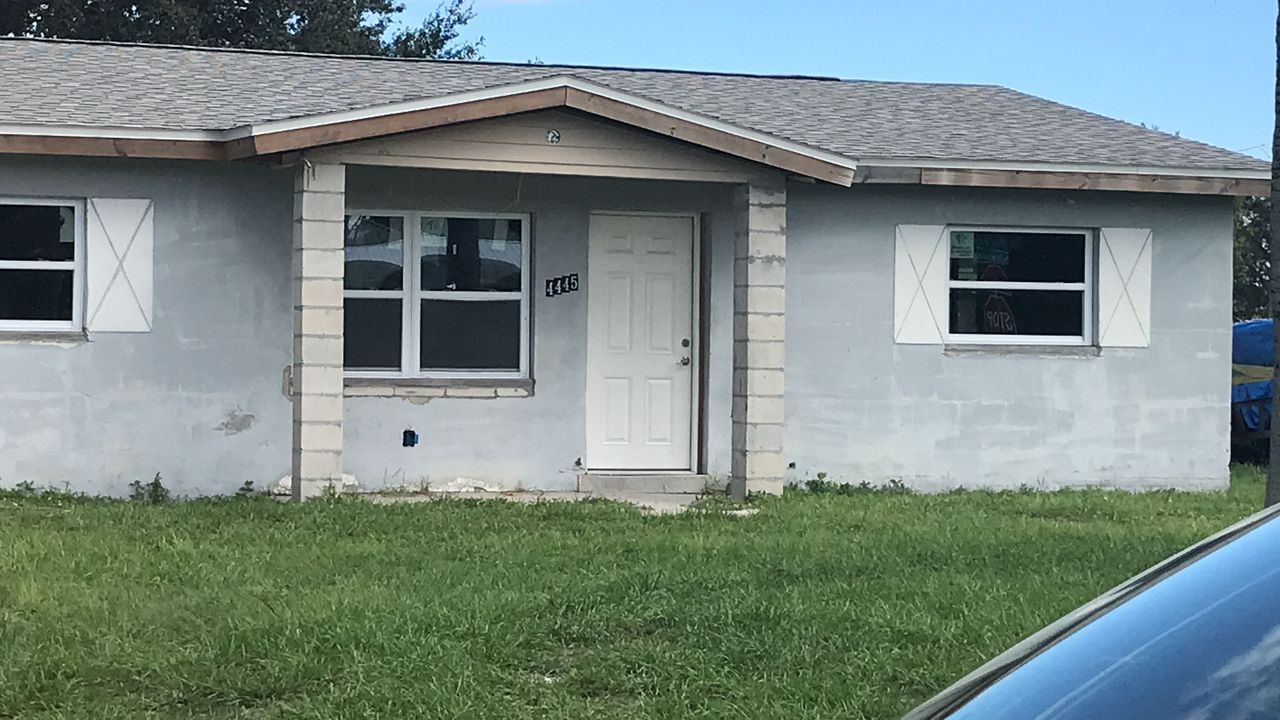 listing, photo 1