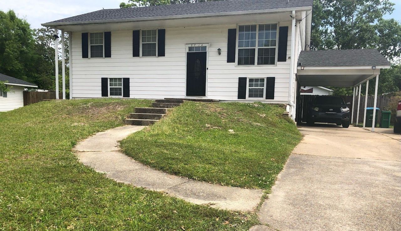 listing, photo 1