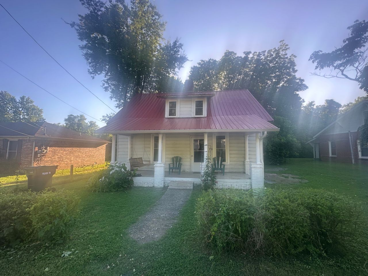 listing, photo 1