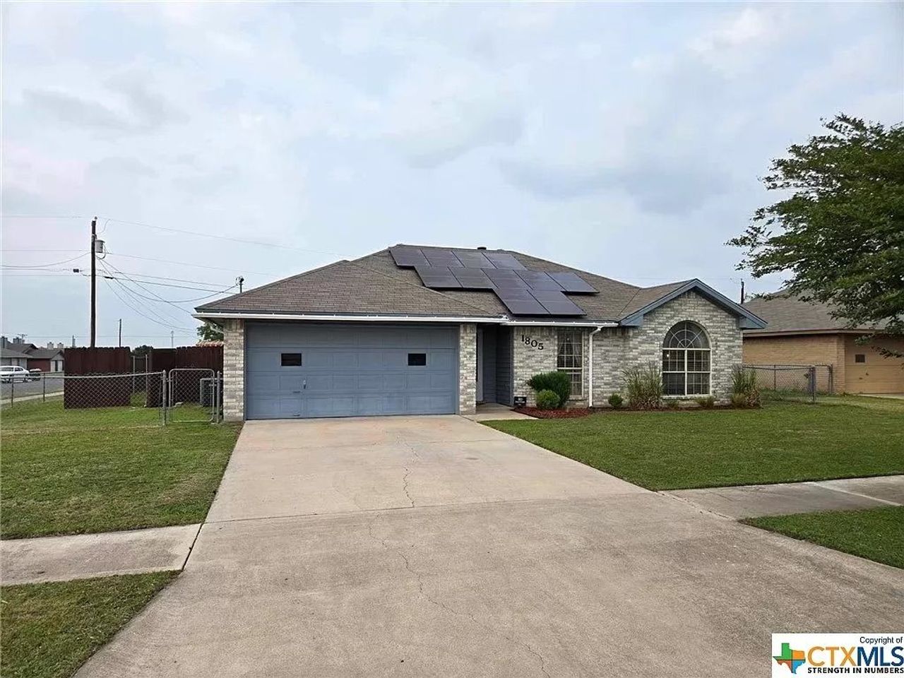 listing, photo 1