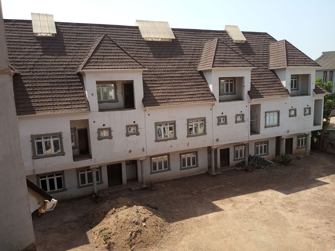listing, photo 1