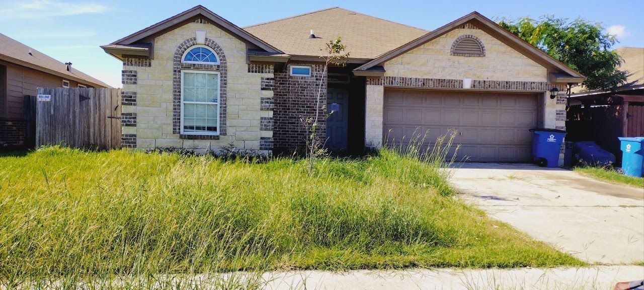 listing, photo 1