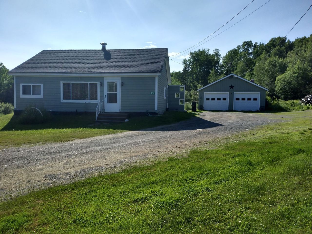 listing, photo 1