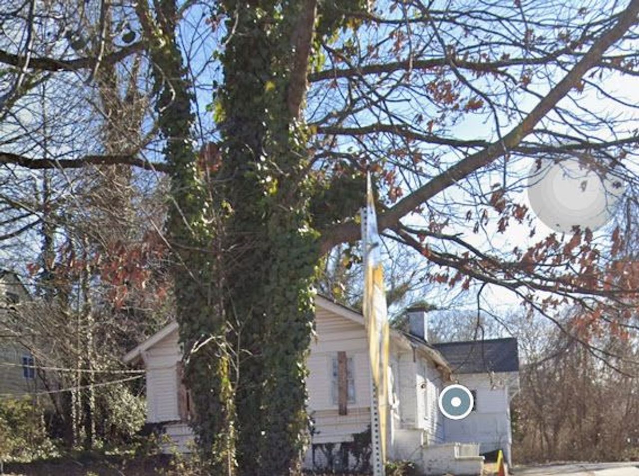listing, photo 1
