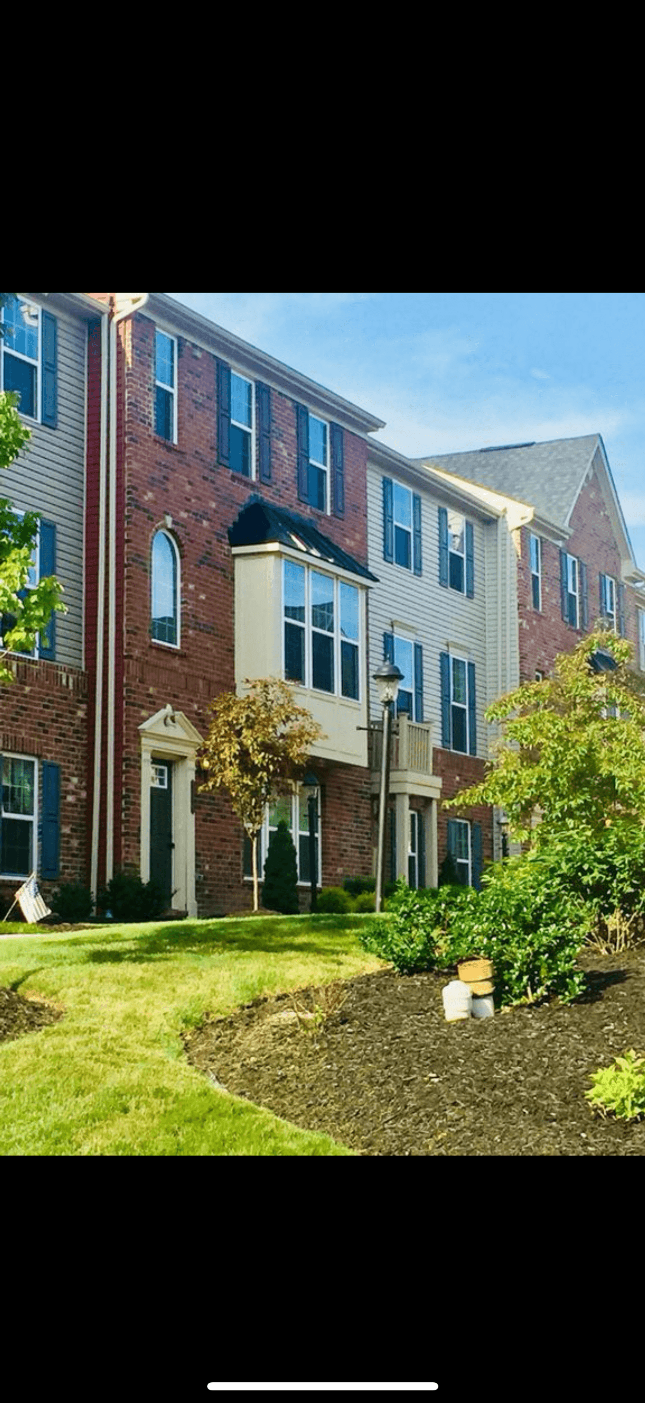 listing, photo 1