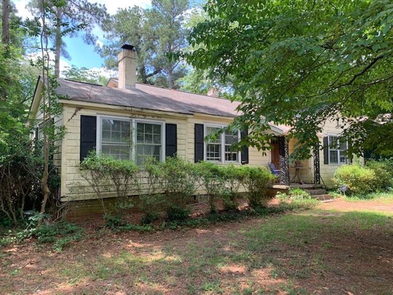 listing, photo 1