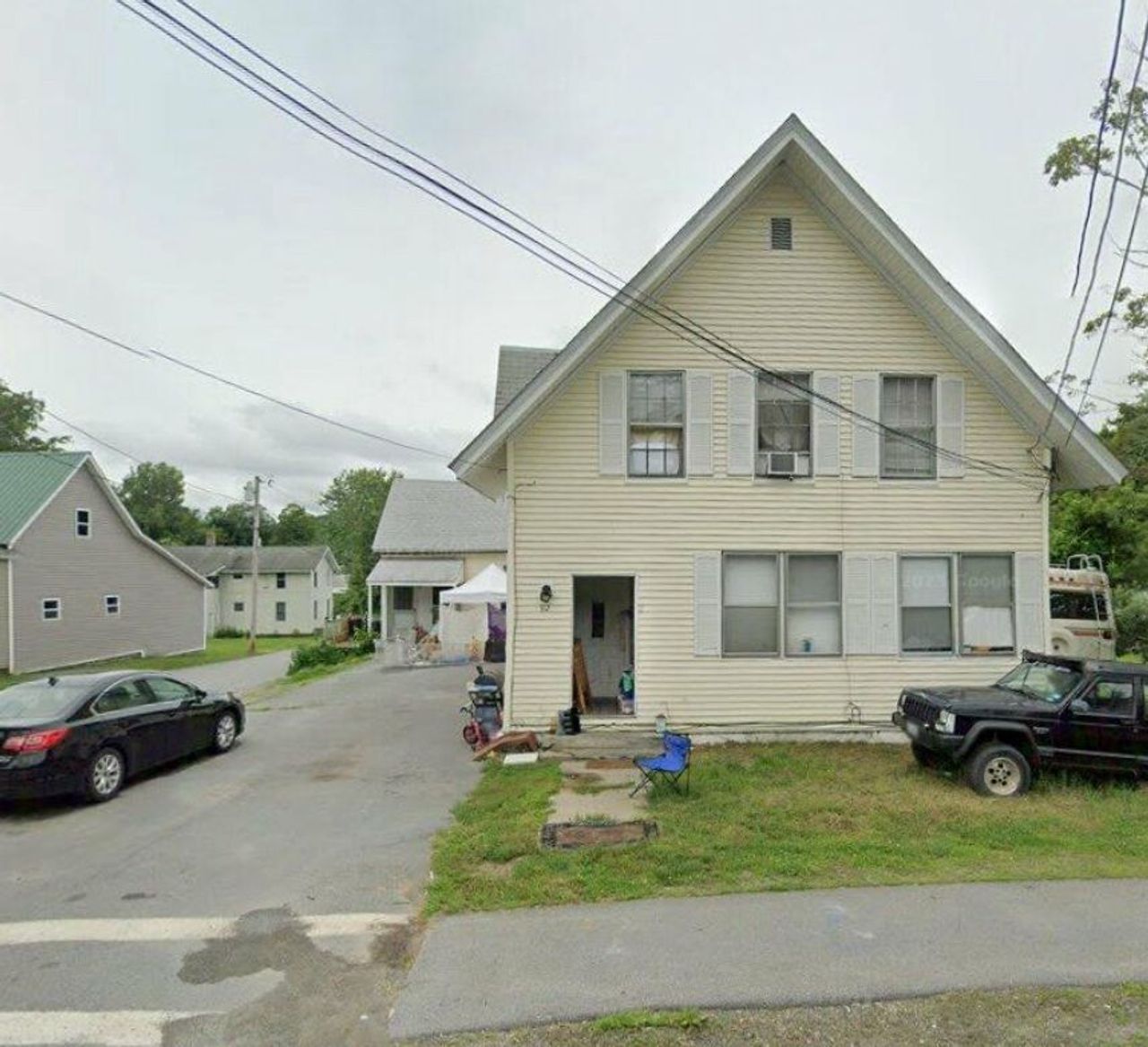 listing, photo 1