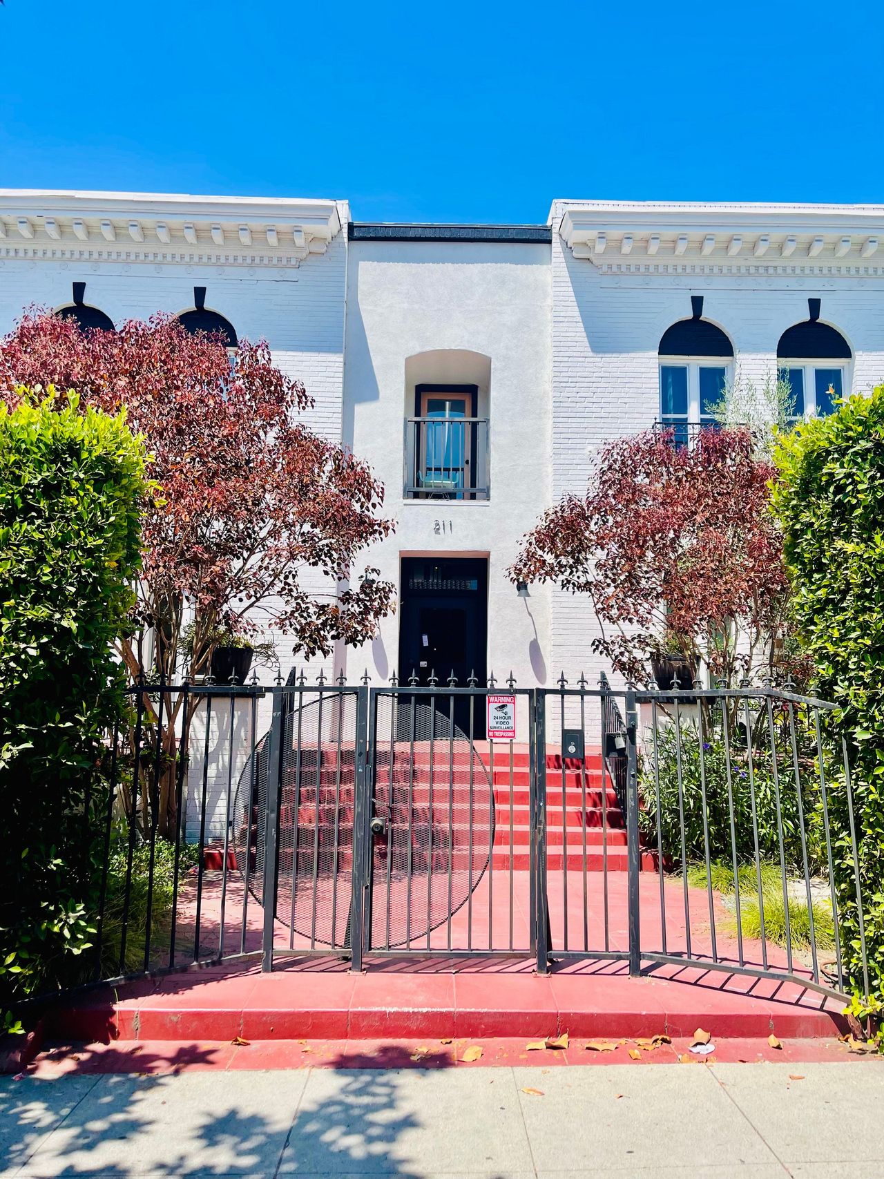 listing, photo 1