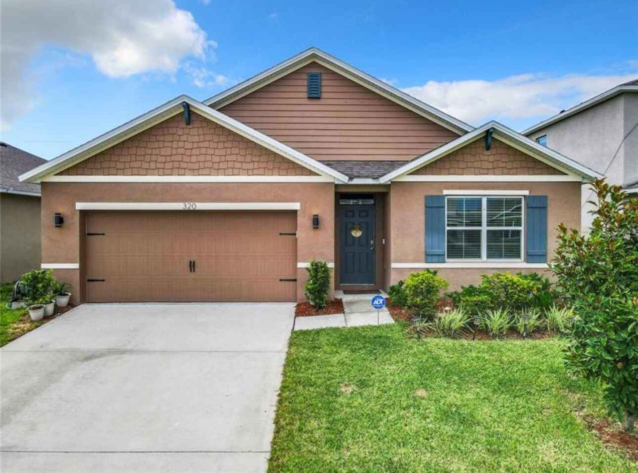 listing, photo 1