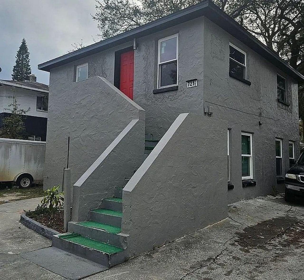 listing, photo 1
