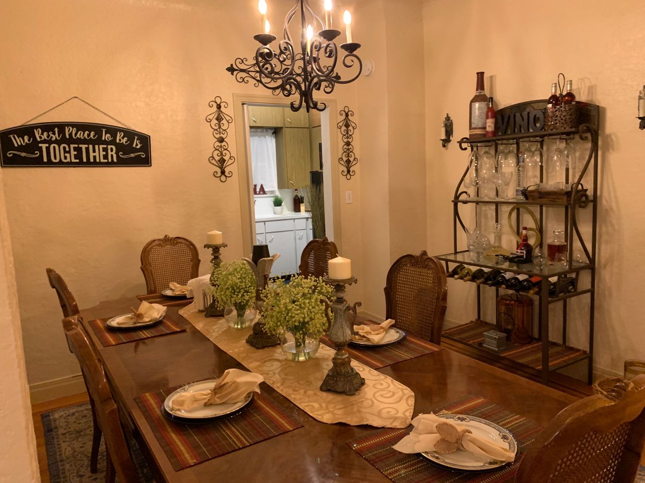 listing, photo 1