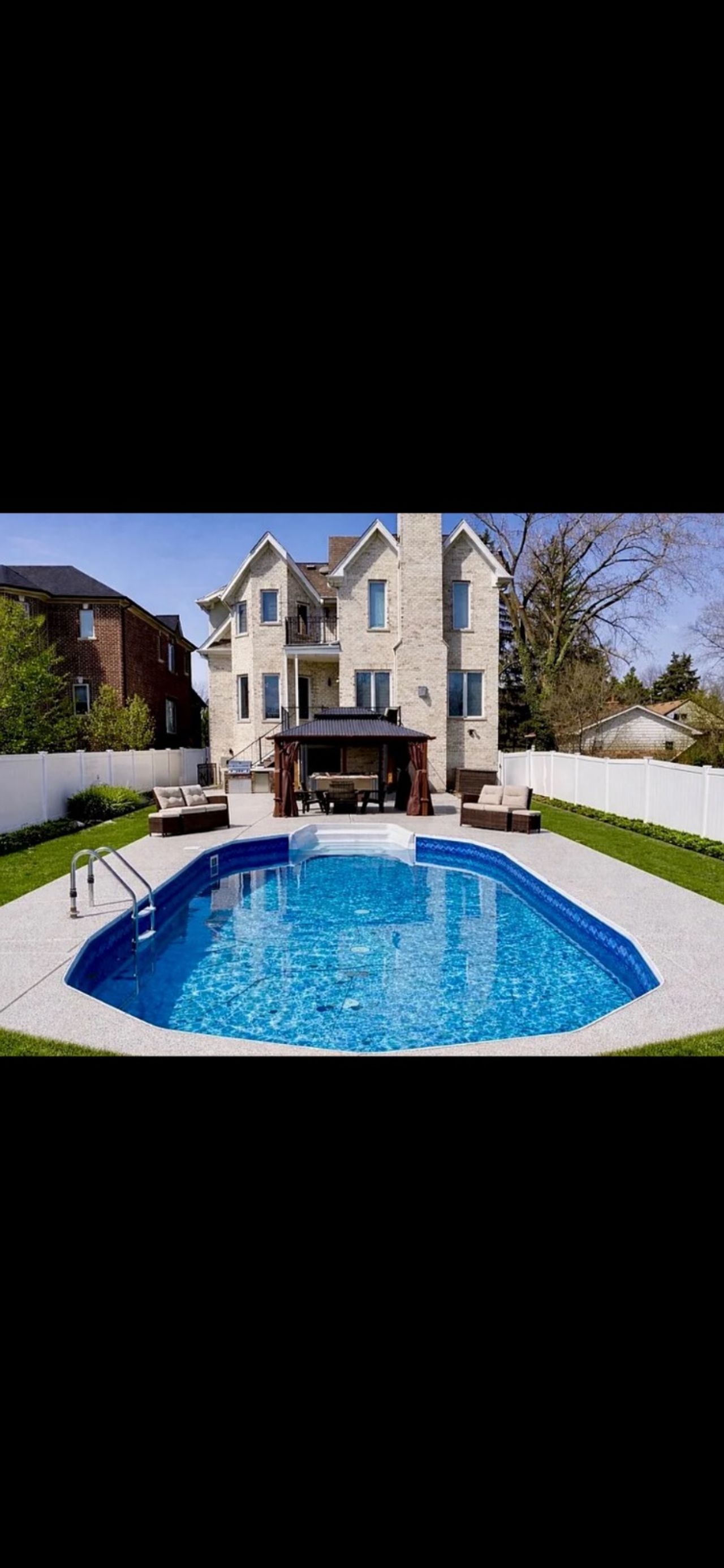 listing, photo 1