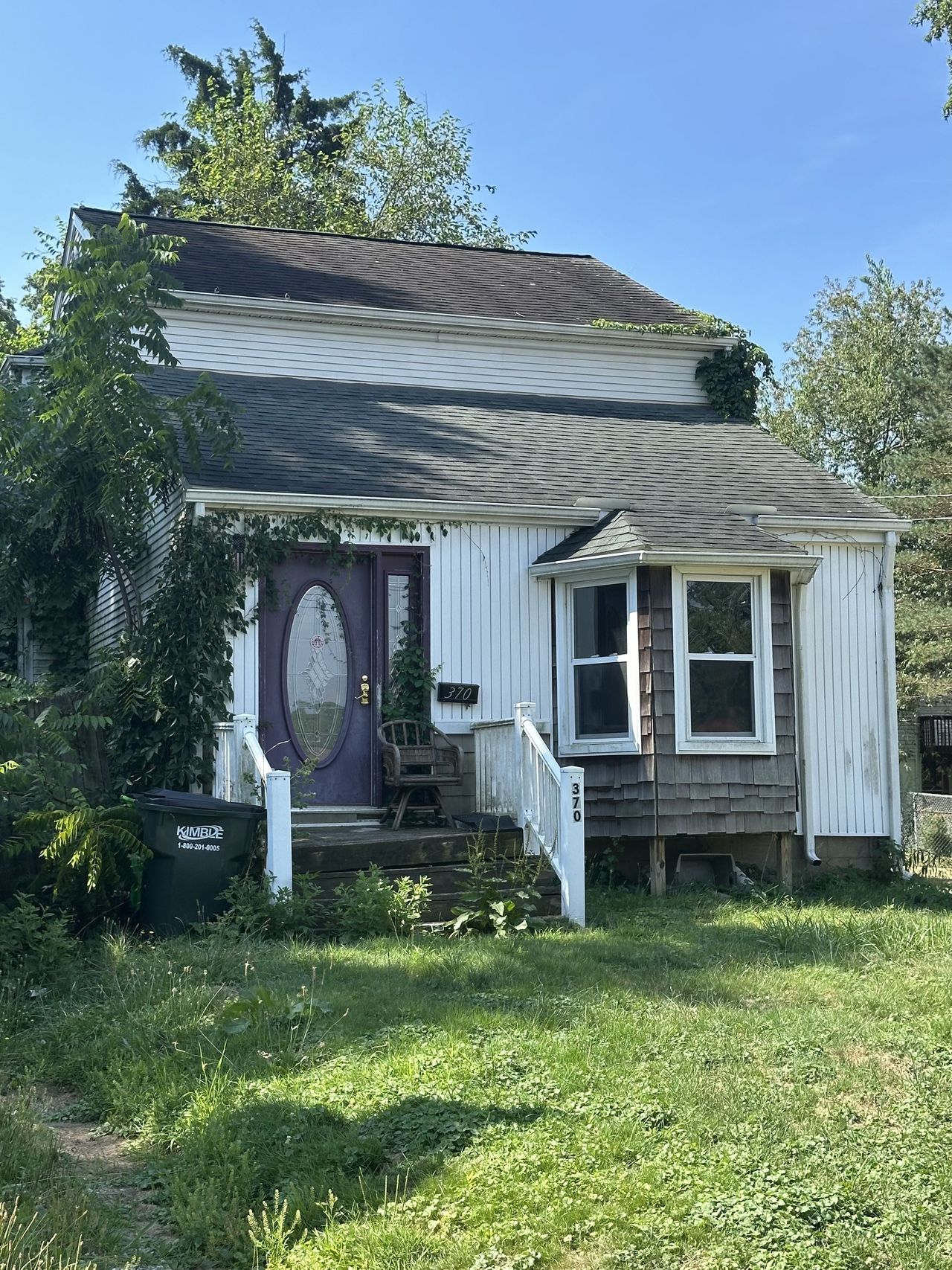 listing, photo 1