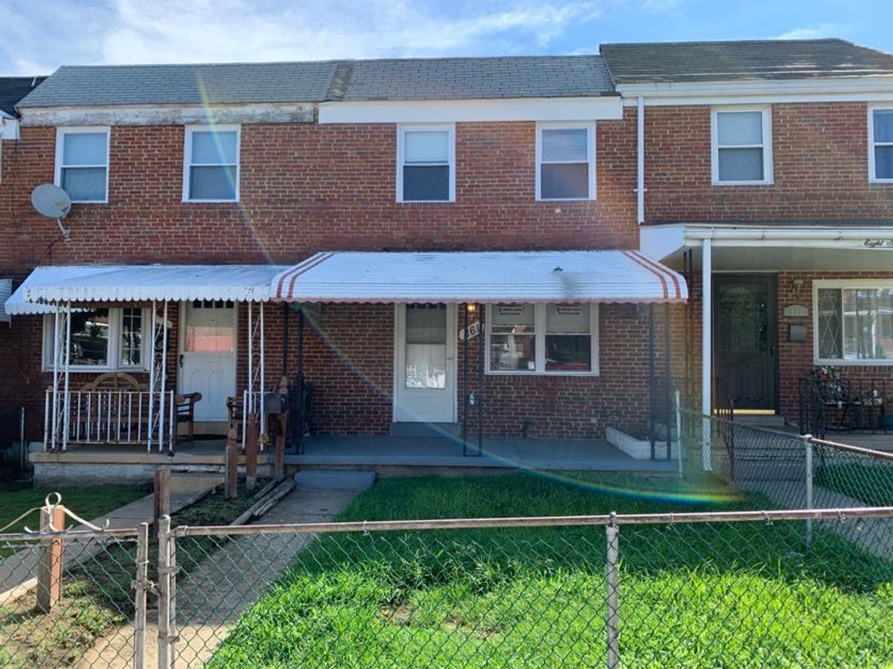 listing, photo 1