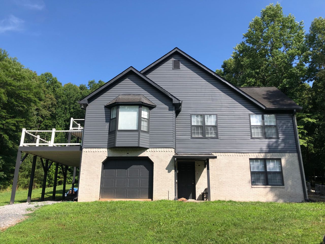 listing, photo 1
