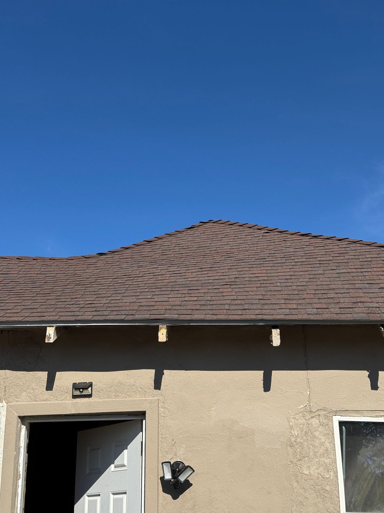 listing, photo 1