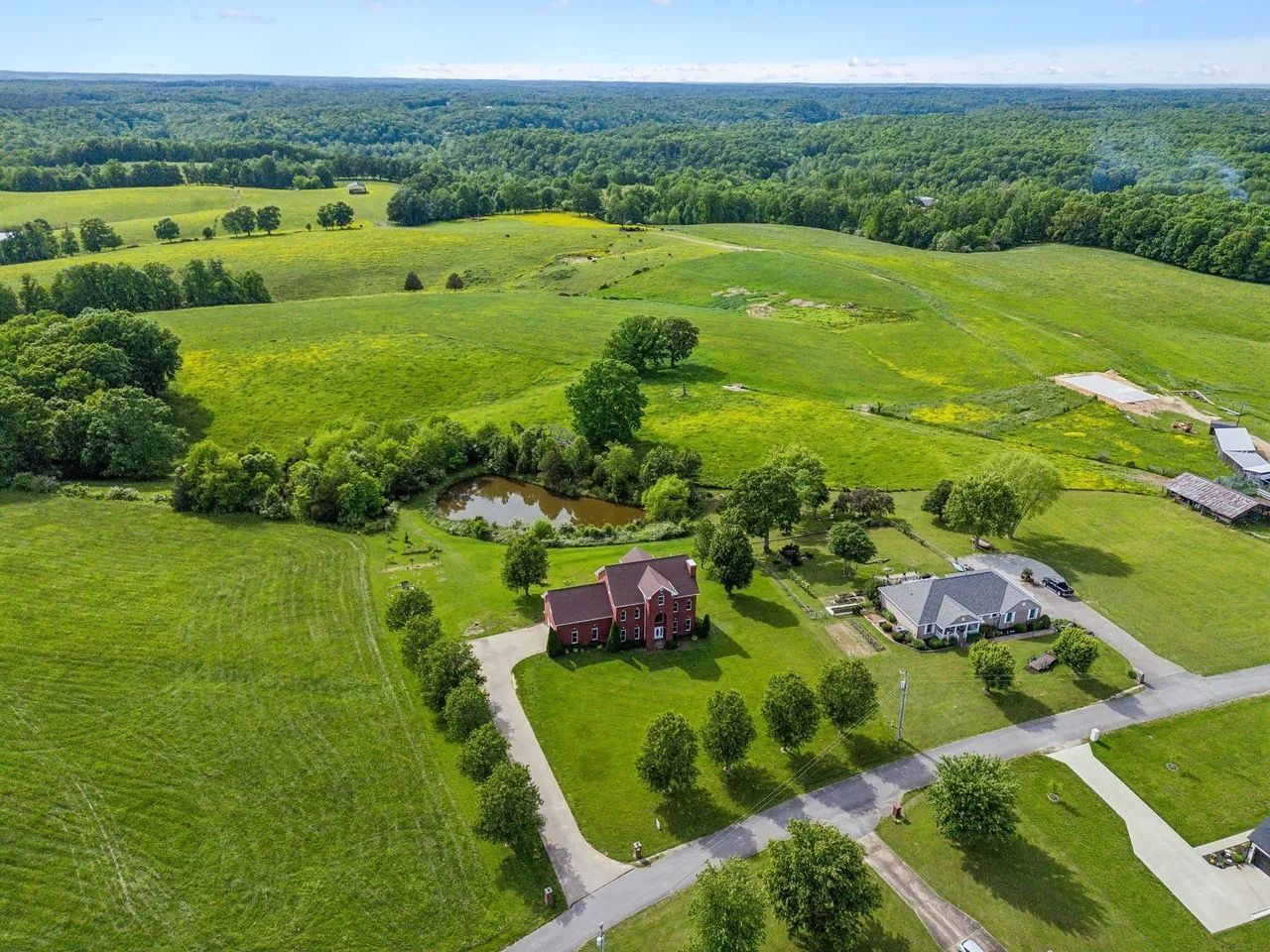 listing, photo 1