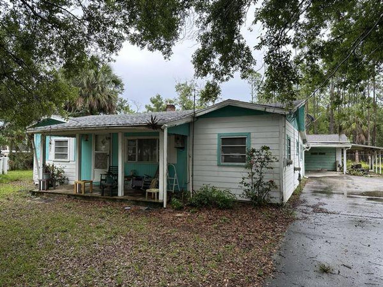 listing, photo 1