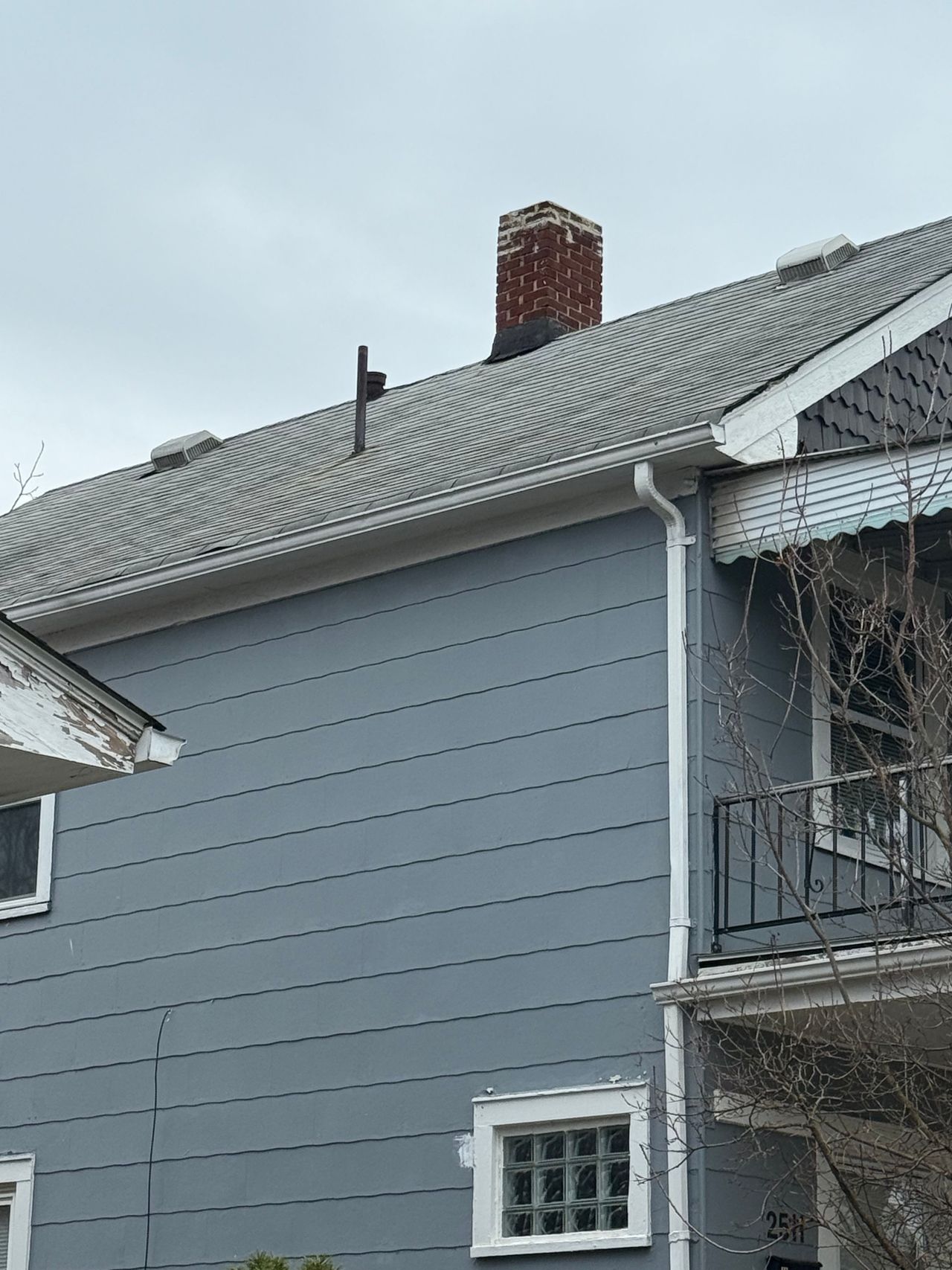 listing, photo 1