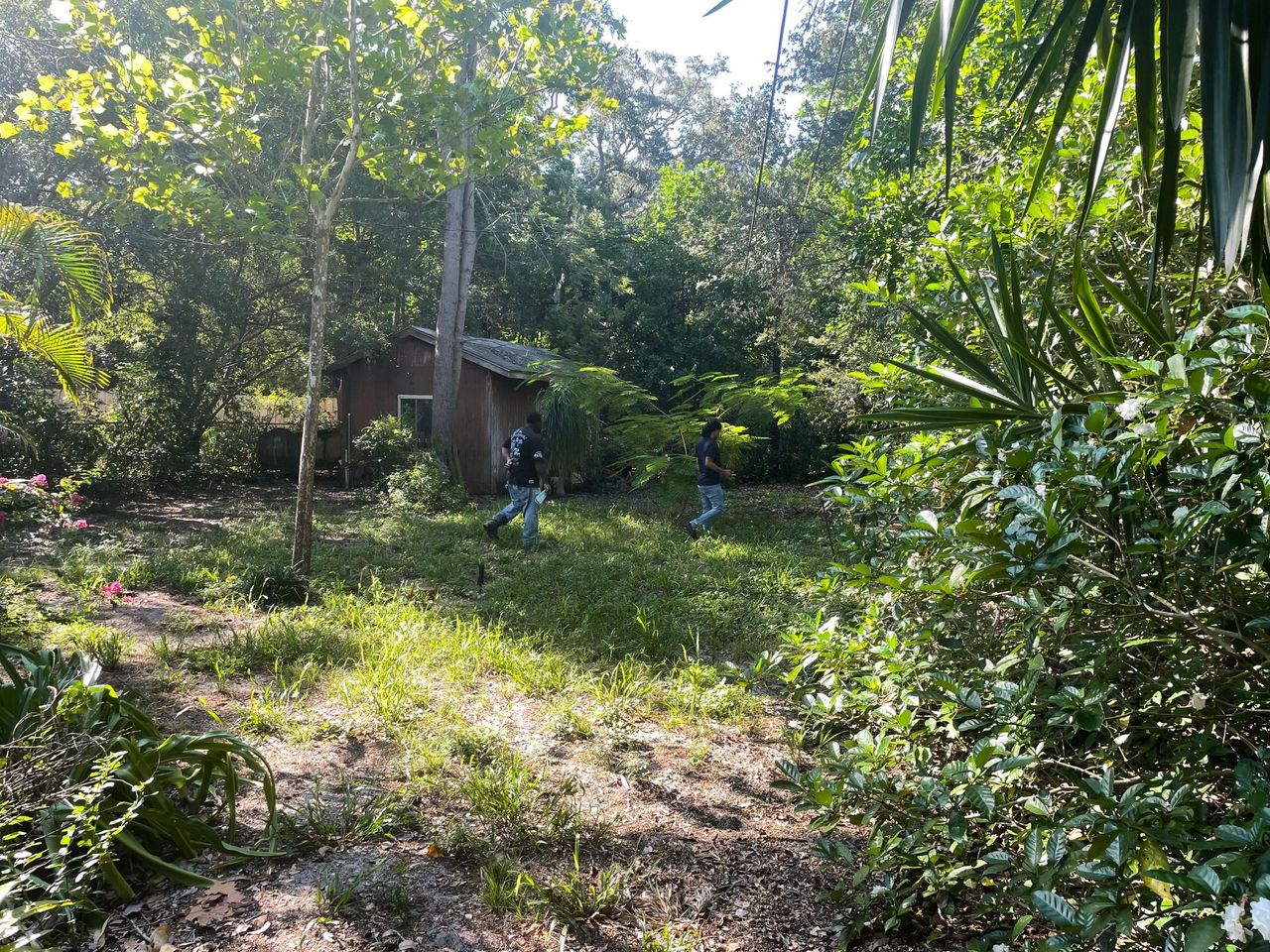listing, photo 1
