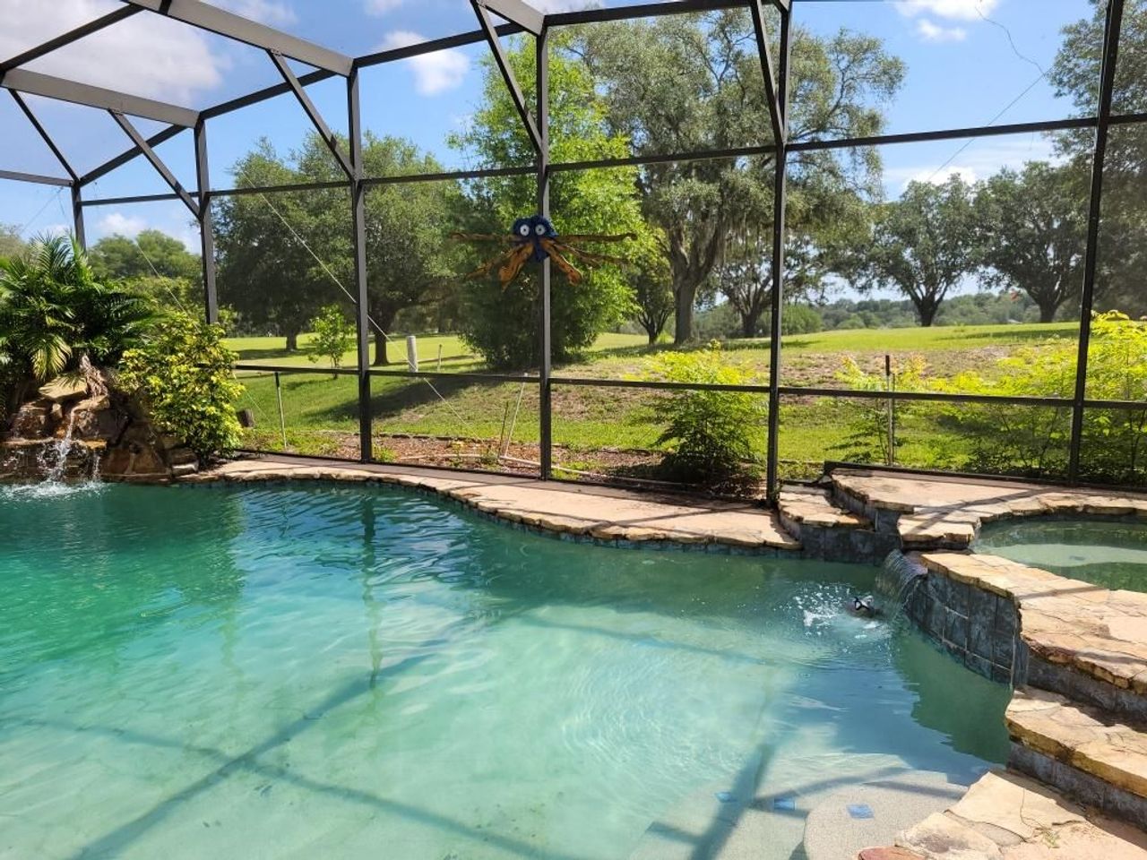 listing, photo 1