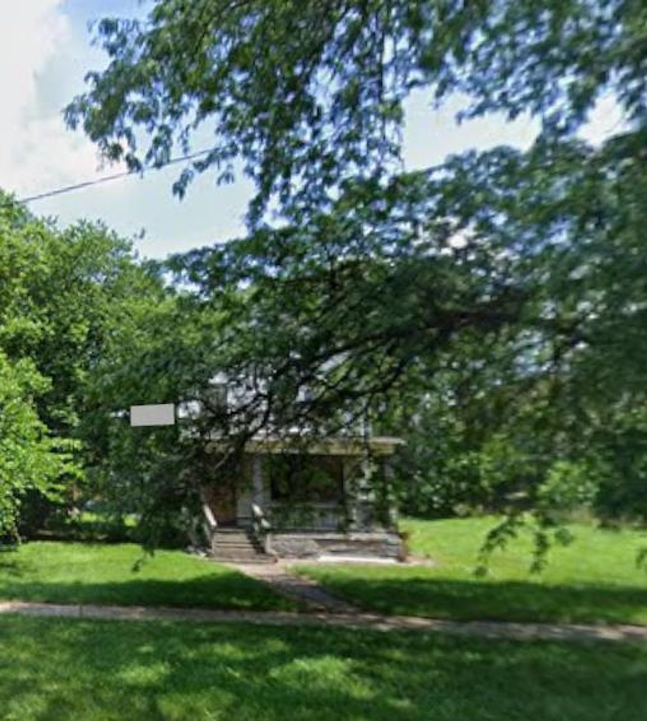 listing, photo 1