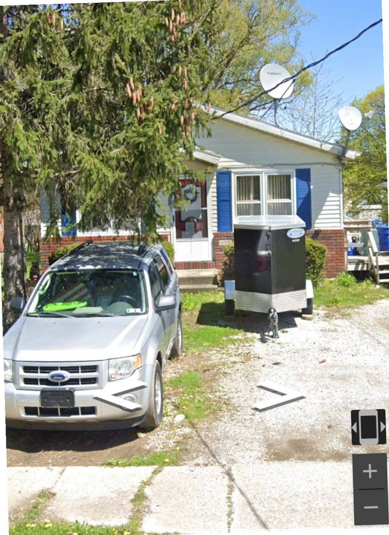 listing, photo 1