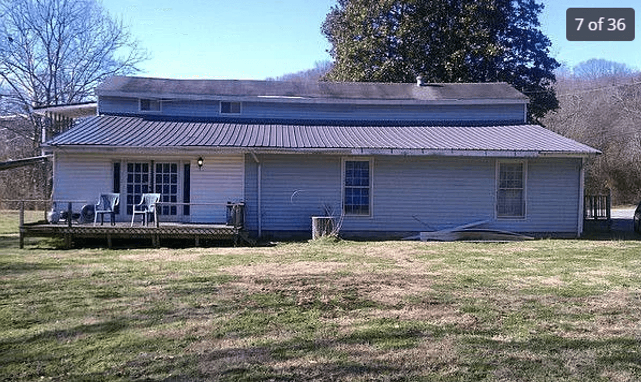 listing, photo 1