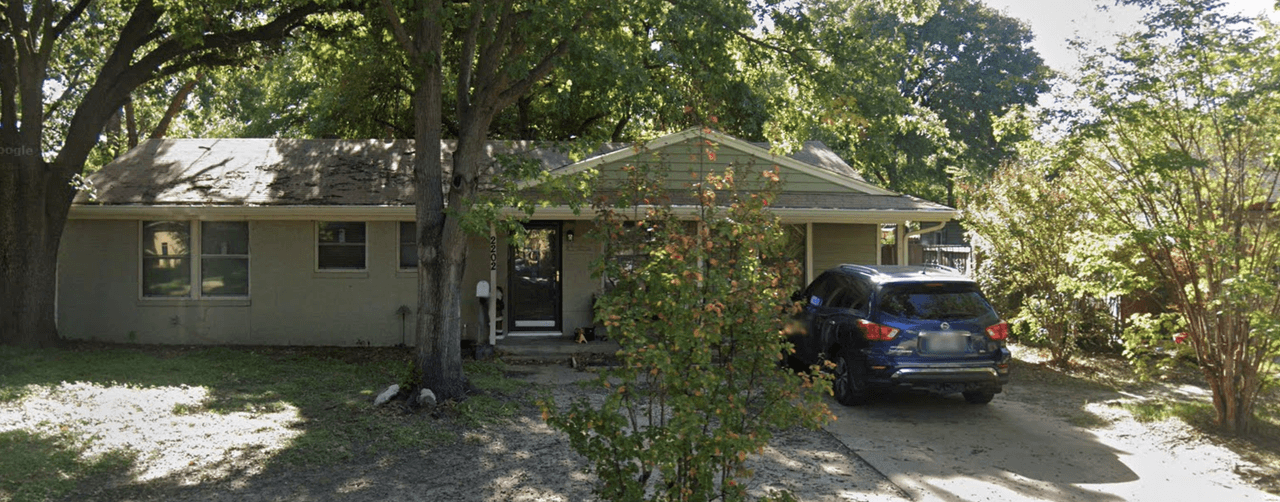 listing, photo 1