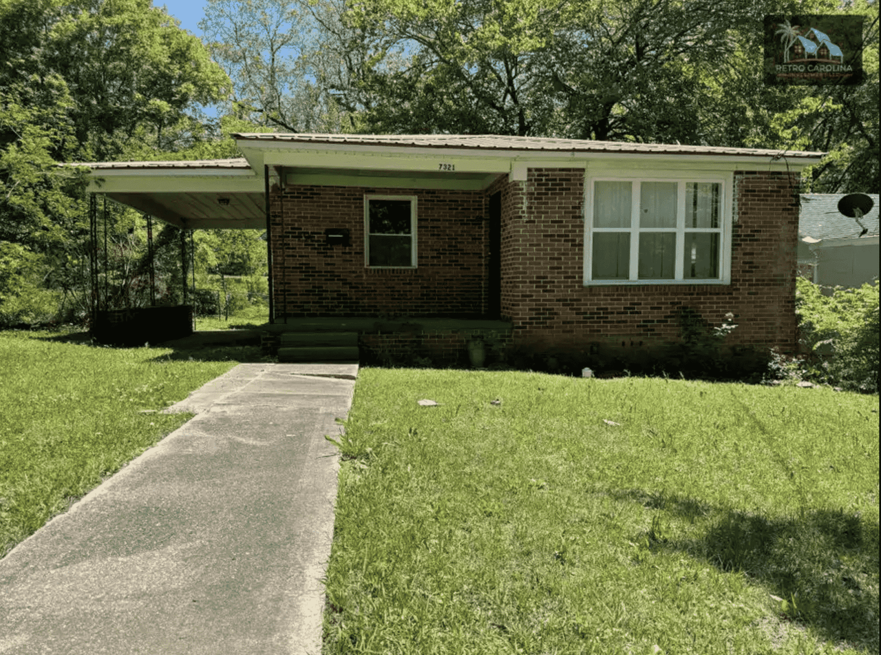 listing, photo 1